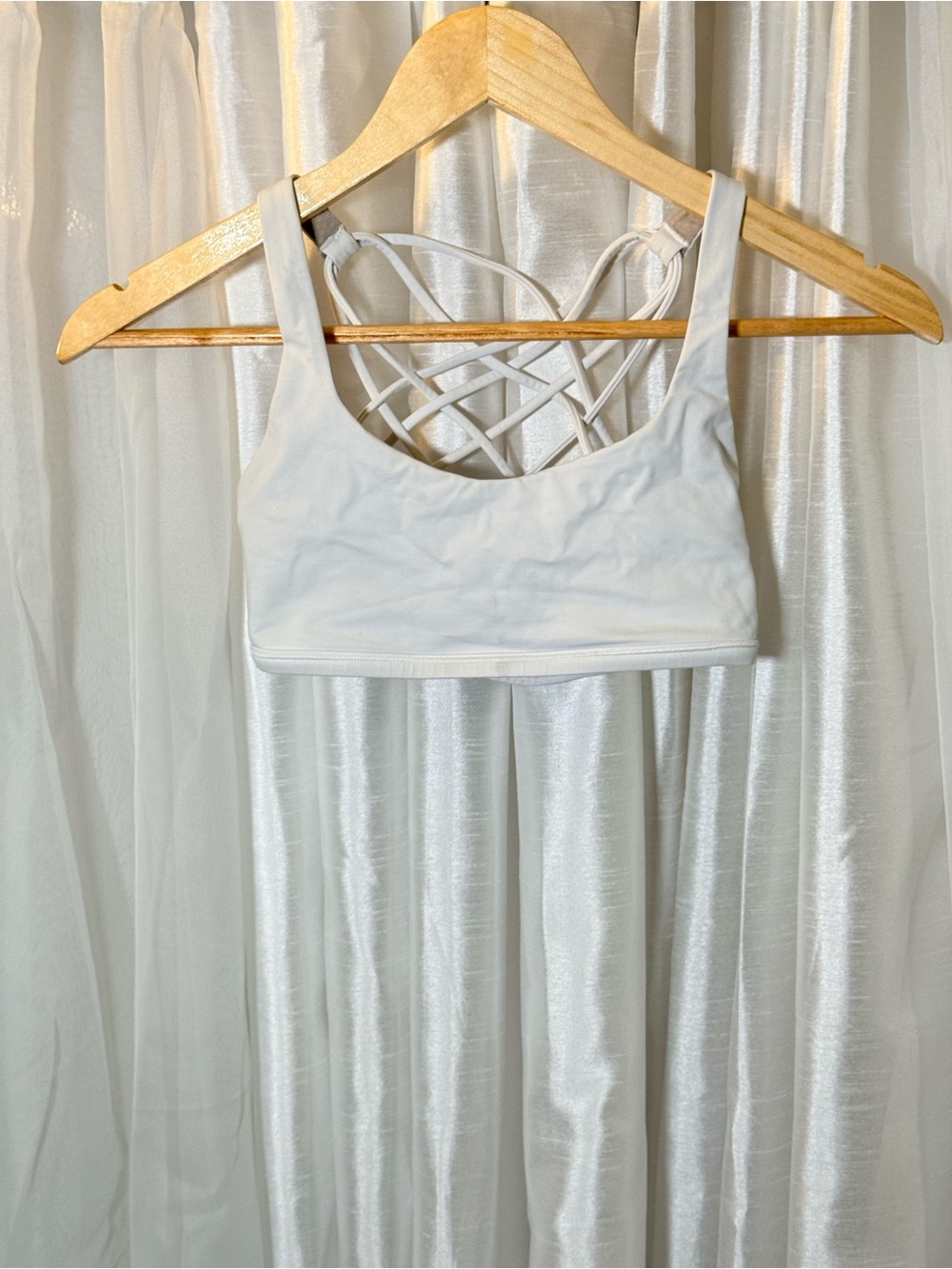 lululemon athletica White Crisscross Back Sports Bra